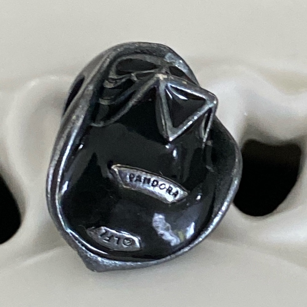 Pandora Star Wars Darth Vader Charm - Picture 4 of 4